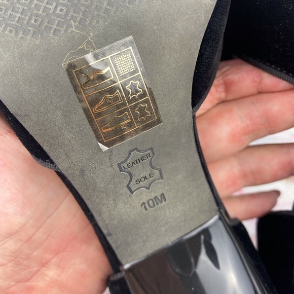 Tory Burch Clara Velvet Bow Pointed Toe Heels in Black Size 10. - Picture 9 of 14